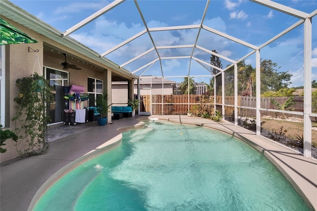 4017 3rd Ave E, Bradenton, FL 34208 - view of swimming pool featuring a patio, a fenced backyard, ceiling fan, and glass enclosure
