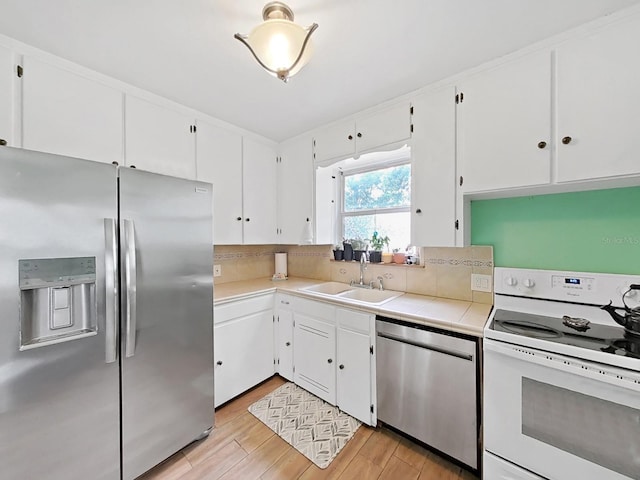 235 38th St S, Saint Petersburg, FL 33711 - photo 13
