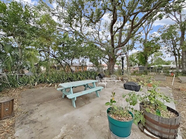 235 38th St S, Saint Petersburg, FL 33711 - photo 32