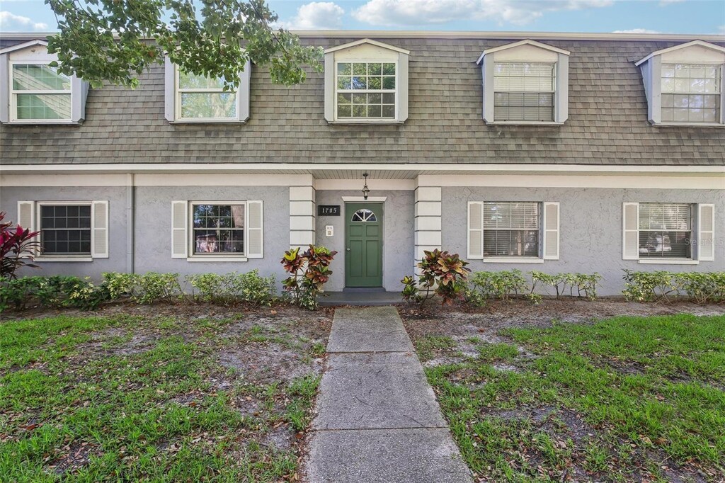 1705 Belleair Forest Dr Unit B, Belleair, FL 33756 - photo 1