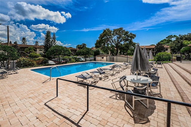1686 Seascape Cir, Tarpon Springs, FL 34689 - photo 29