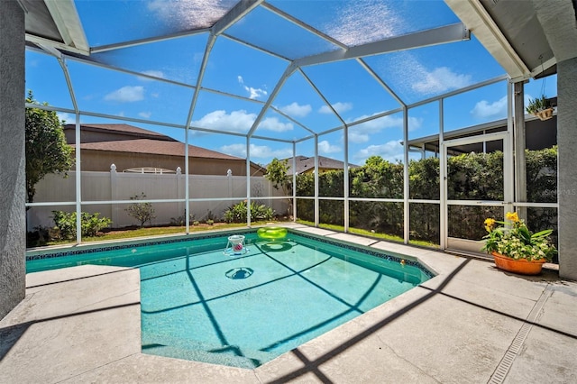 19750 Ellendale Dr, Land O Lakes, FL 34638 - view of swimming pool with a patio area and glass enclosure