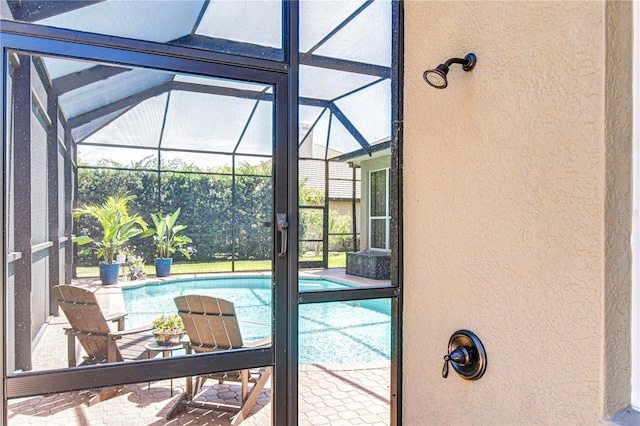 3212 Sunset Lakes Blvd, Land O Lakes, FL 34638 - outdoor pool with a lanai and a patio