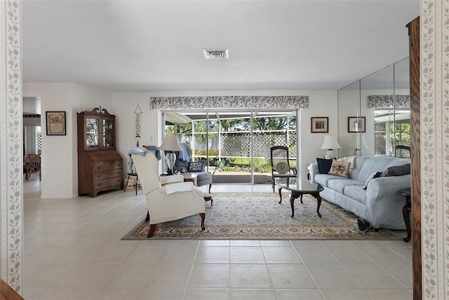 5053 43rd St S, Saint Petersburg, FL 33711 - photo 3