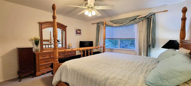 2213 Fluorshire Dr, Brandon, FL 33511 - bedroom featuring light colored carpet, baseboards, and ceiling fan