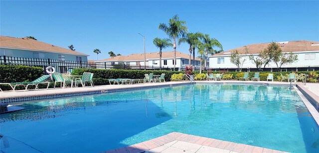2213 Fluorshire Dr, Brandon, FL 33511 - community pool with fence and a residential view