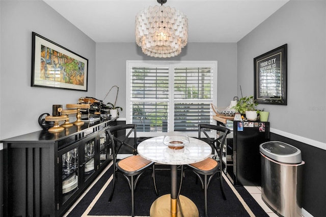 202 S Hesperides St, Tampa, FL 33609 - dining area with a chandelier