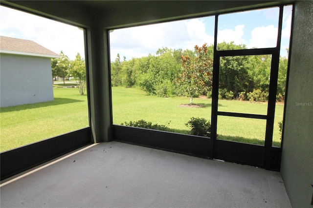 6417 Blue Sail Ln, Apollo Beach, FL 33572 - unfurnished sunroom with healthy amount of natural light