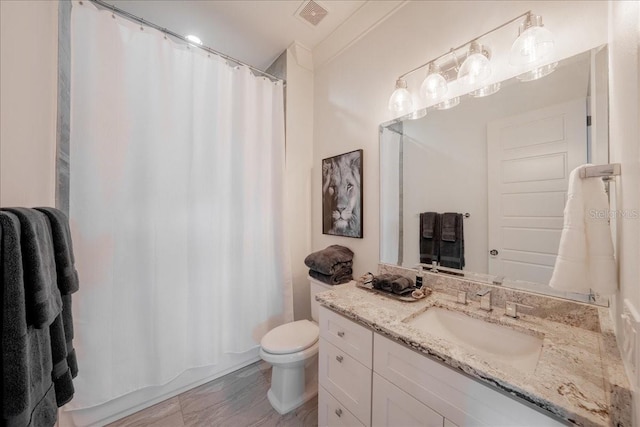 2501 S Dundee St, Tampa, FL 33629 - bathroom with toilet and vanity