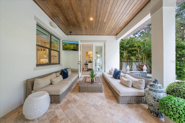 2501 S Dundee St, Tampa, FL 33629 - view of patio featuring an outdoor hangout area