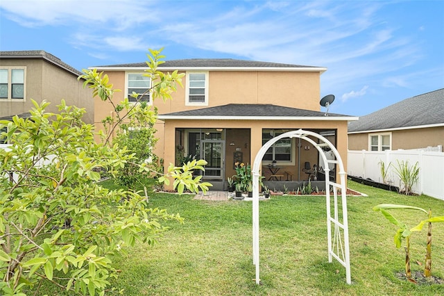 11818 Valhalla Woods Dr, Riverview, FL 33579 - rear view of house featuring stucco siding