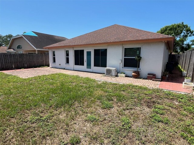 8908 Southbay Dr, Tampa, FL 33615 - photo 32