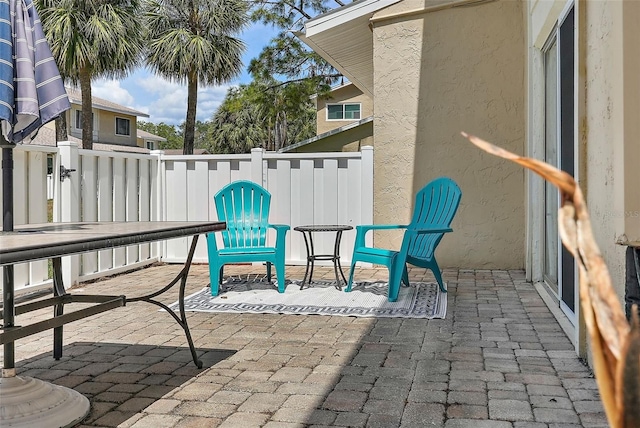 6490 Cape Hatteras Way NE Unit 4, Saint Petersburg, FL 33702 - exterior space featuring fence