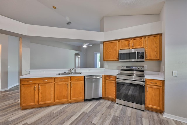6933 Waterbrook Ct, Gibsonton, FL 33534 - photo 23
