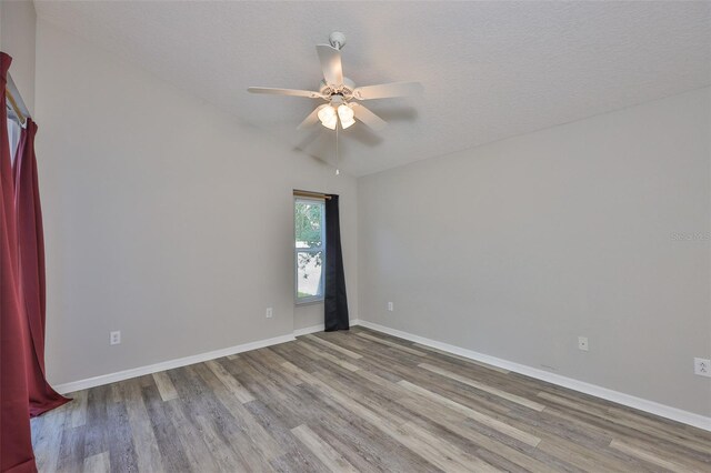 6933 Waterbrook Ct, Gibsonton, FL 33534 - photo 27