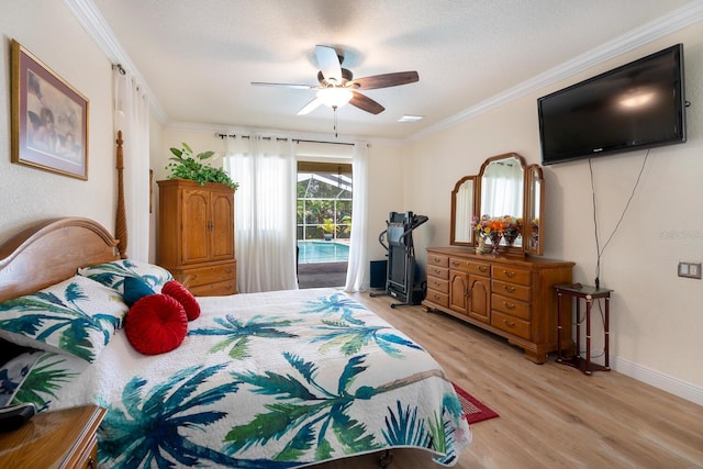 bedroom featuring access to outside, light wood-style flooring, crown molding, ceiling fan, and baseboards