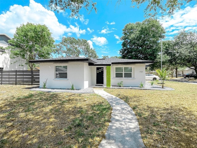 7101 N 9th St, Tampa, FL 33604 - view of front of house with stucco siding