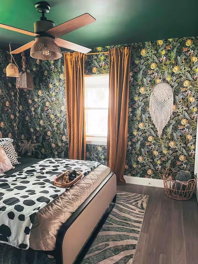 7101 N 9th St, Tampa, FL 33604 - bedroom featuring wallpapered walls, baseboards, and wood finished floors