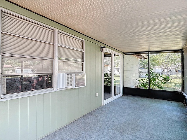 13116 N Oregon Ave, Tampa, FL 33612 - unfurnished sunroom featuring cooling unit