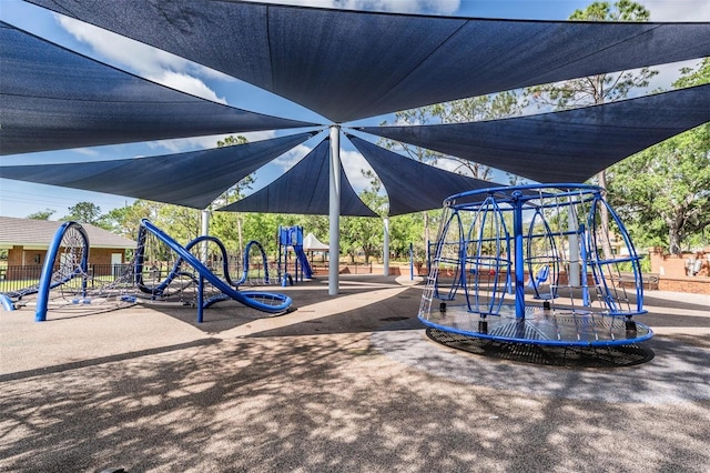 10003 Vista Pointe Dr, Tampa, FL 33635 - view of communal playground