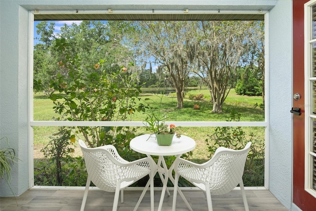 view of sunroom / solarium