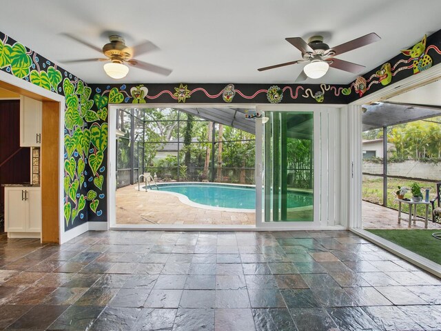 402 S Barbara Ln, Tampa, FL 33609 - photo 30