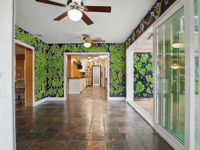 402 S Barbara Ln, Tampa, FL 33609 - photo 33