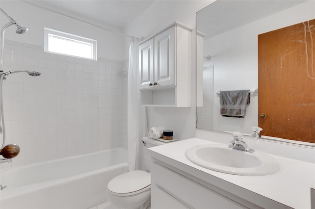 5207 Moeller Ave, Sarasota, FL 34233 - bathroom featuring shower / bath combo, toilet, and vanity