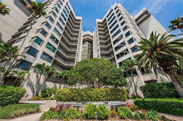 1600 Gulf Blvd Unit 212, Clearwater Beach, FL 33767 - view of building exterior