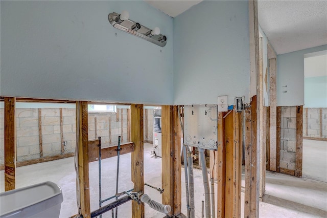 8440 Old Post Rd Unit 104, Port Richey, FL 34668 - view of stairway