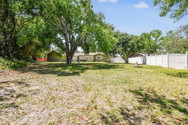 view of yard featuring fence