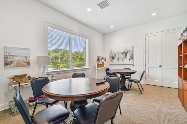dining room featuring recessed lighting, visible vents, baseboards, and light colored carpet