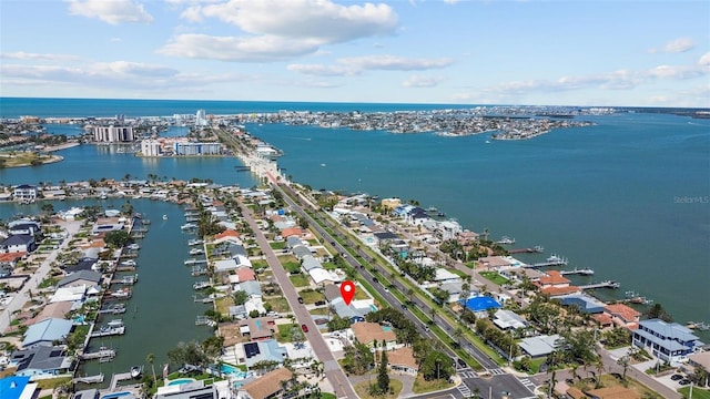 7919 Causeway Blvd S, Saint Petersburg, FL 33707 - aerial view of a nearby body of water