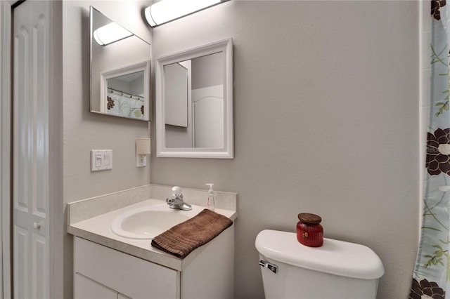 11626 Pure Pebble Dr, Riverview, FL 33569 - bathroom featuring vanity and toilet