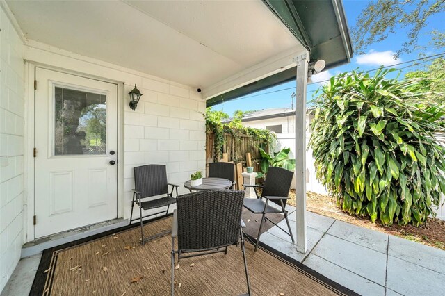 8115 N Ola Ave, Tampa, FL 33604 - view of patio