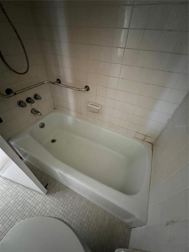 4715 Bay St NE Unit 235, Saint Petersburg, FL 33703 - bathroom with toilet