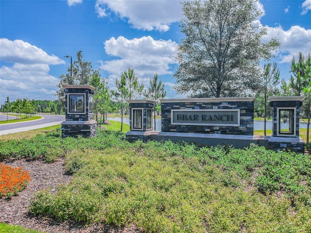 19325 Hawk Valley Dr, Tampa, FL 33647 - view of community / neighborhood sign
