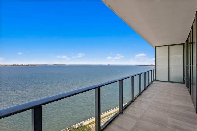 2912 W Santiago St Unit 1401, Tampa, FL 33629 - balcony featuring a water view
