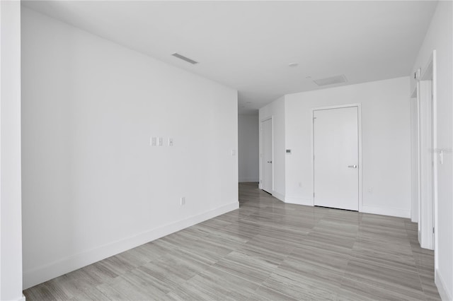2912 W Santiago St Unit 1401, Tampa, FL 33629 - interior space with baseboards and visible vents