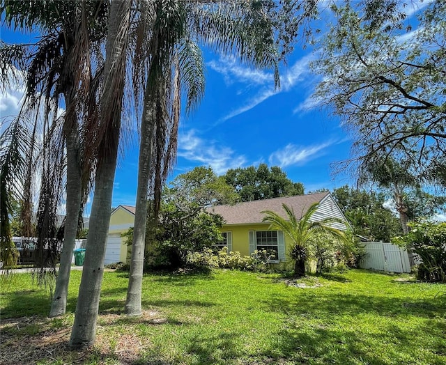 3647 Lake St, George Drive, Palm Harbor, FL 34684 - view of front of house
