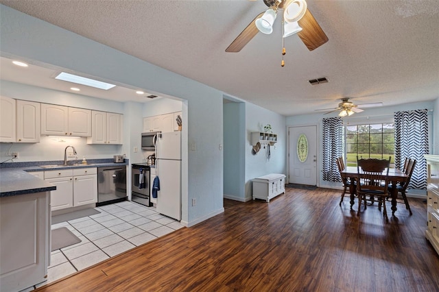 2616 Fairway Ave S, Saint Petersburg, FL 33712 - photo 9