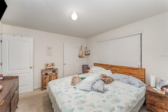 5597 Forest Ridge Dr, Winter Haven, FL 33881 - bedroom with light carpet and baseboards
