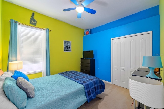 2539 Centennial Falcon Dr, Valrico, FL 33596 - carpeted bedroom with a closet and a ceiling fan