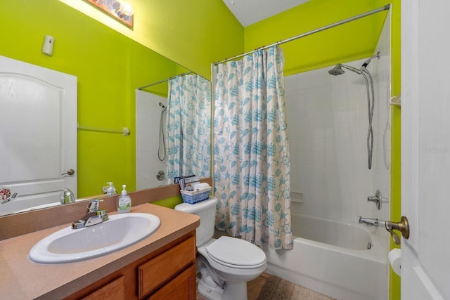 2539 Centennial Falcon Dr, Valrico, FL 33596 - bathroom with shower / bath combination with curtain and vanity
