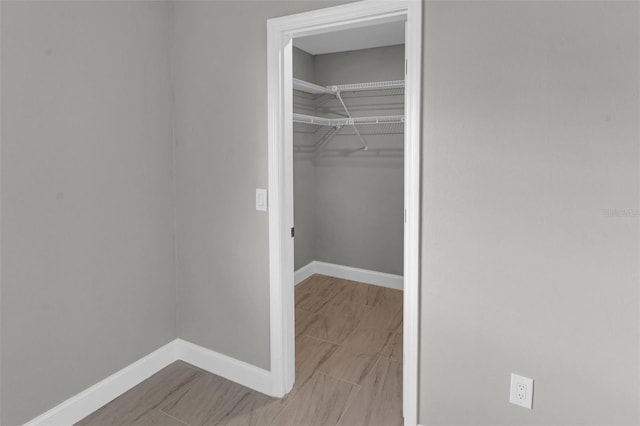 6994 Country Lakes Cir, Sarasota, FL 34243 - view of closet