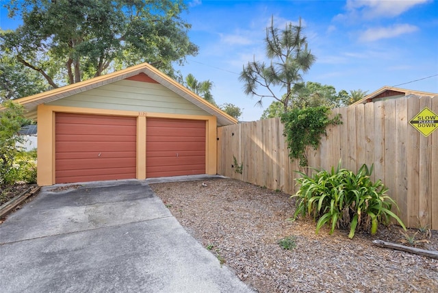 3120 8th Ave N, Saint Petersburg, FL 33713 - detached garage featuring driveway