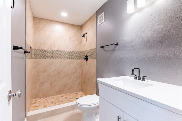 2017 Oceanview Pl, Tampa, FL 33605 - full bath with visible vents, vanity, toilet, and tiled shower
