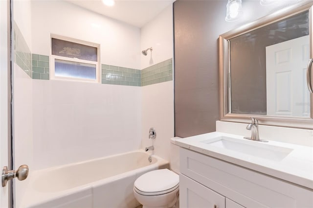 2017 Oceanview Pl, Tampa, FL 33605 - bathroom featuring toilet, washtub / shower combination, and vanity