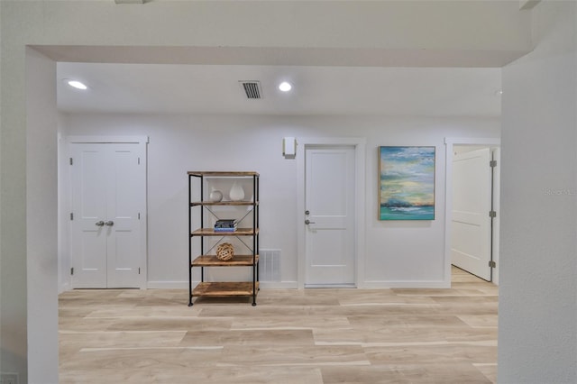 940 Woodland Dr, Palm Harbor, FL 34683 - photo 8