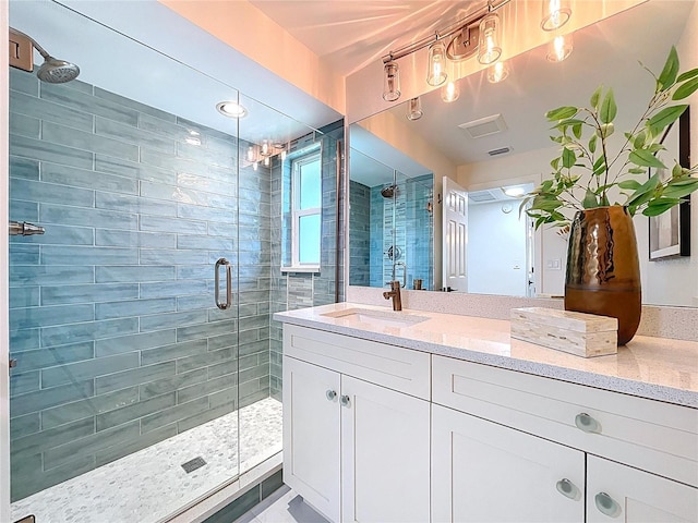 773 Snug Is, Clearwater Beach, FL 33767 - full bath featuring a shower stall and vanity